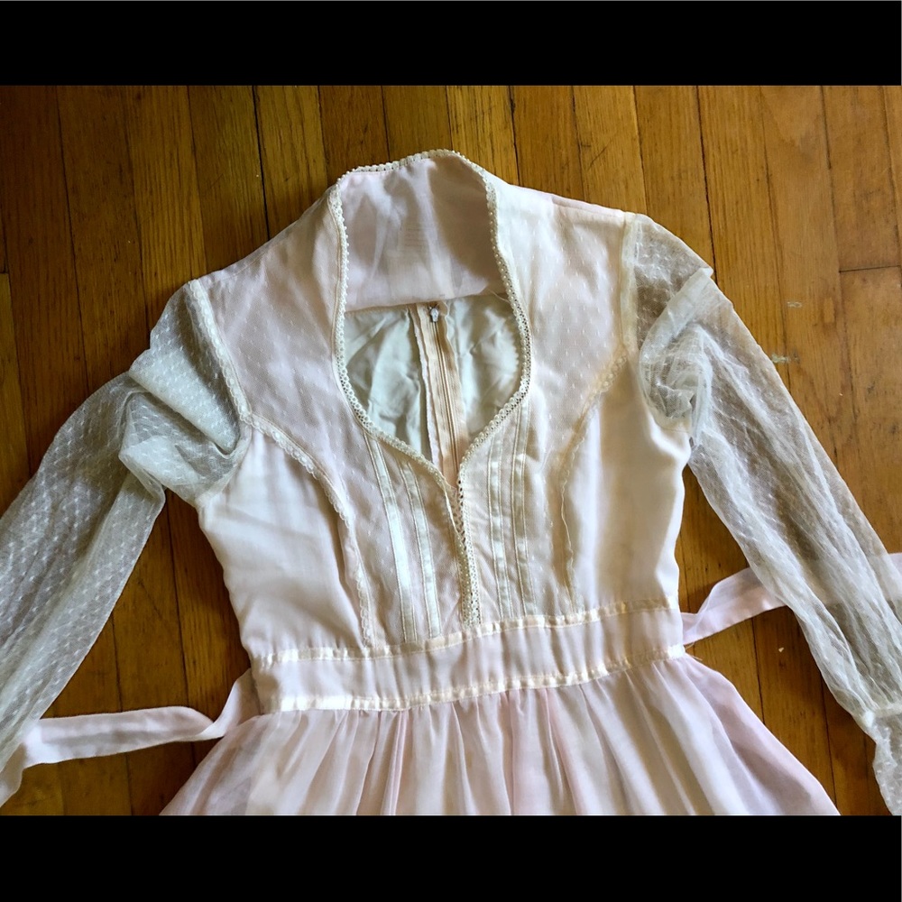 SOLD | 70s Vintage Gunne Sax Pink Prairie Dress - Picture 10 of 14